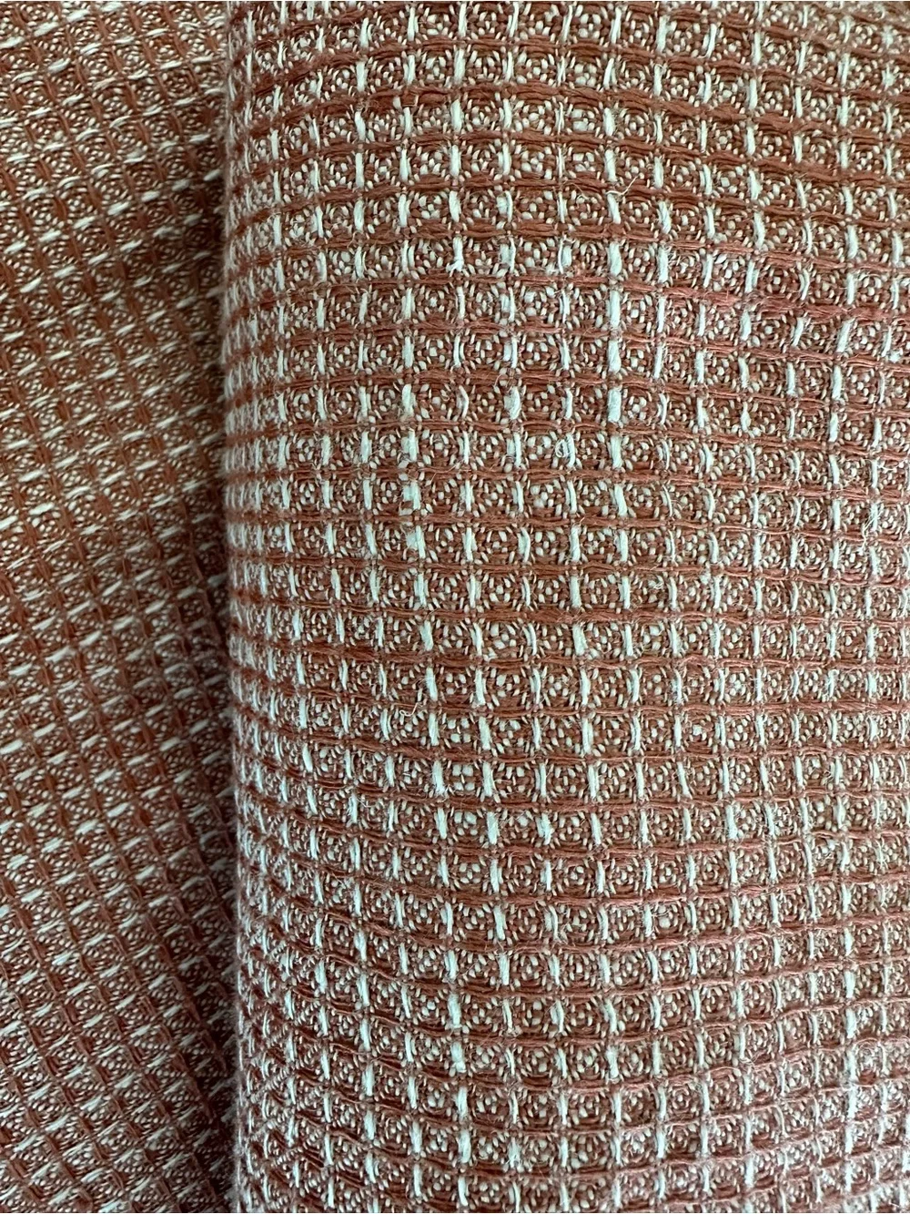 Pottery Barn European Flax Linen Waffle Shams x 2, Brick color, King 36x20,